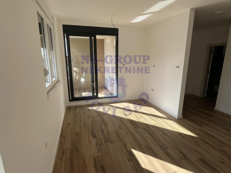 stan na prodaju Novi Sad, 76m2 553953