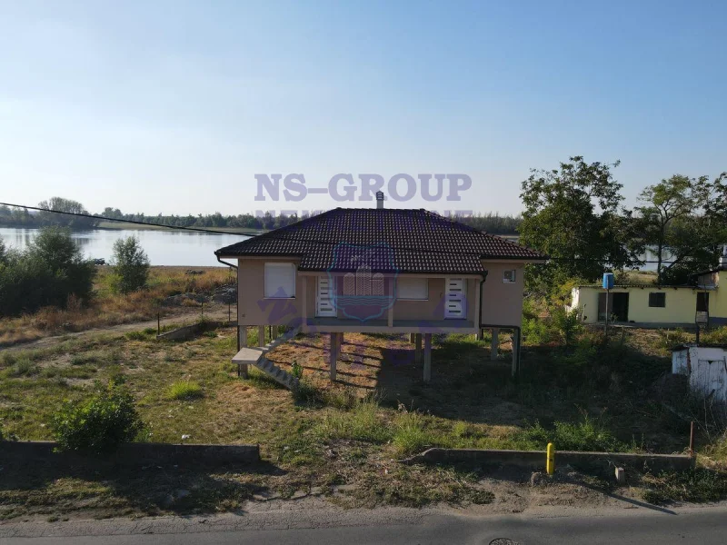 Kuća na prodaju Banoštor 100m2, 571192