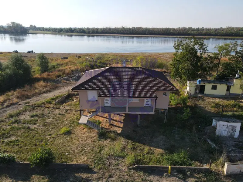 Kuća na prodaju Banoštor 100m2, 571192