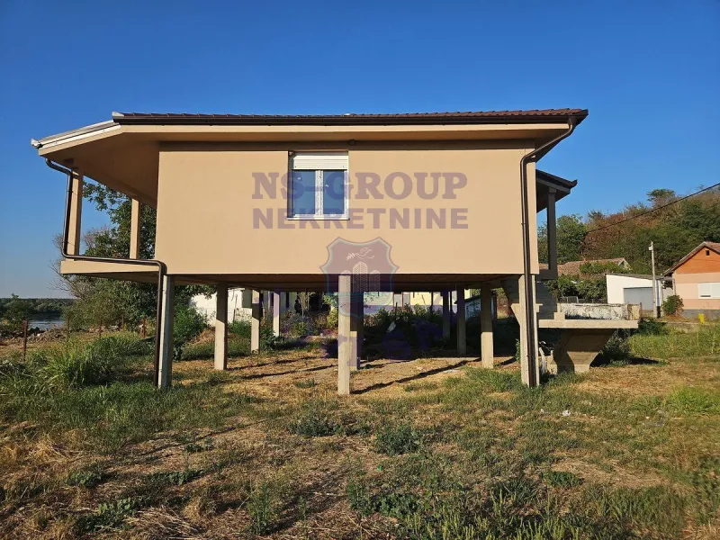 Kuća na prodaju Banoštor 100m2, 571192
