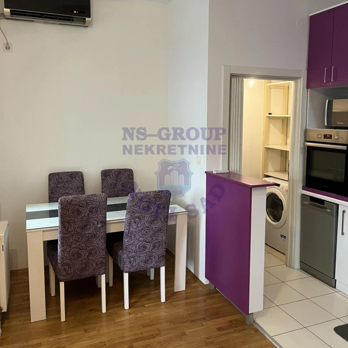 stan na prodaju Novi Sad, 40m2 17540