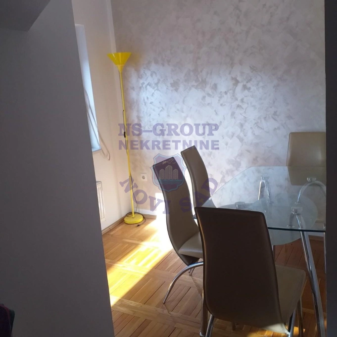 Stan na prodaju Novi Sad 43m2, 17543