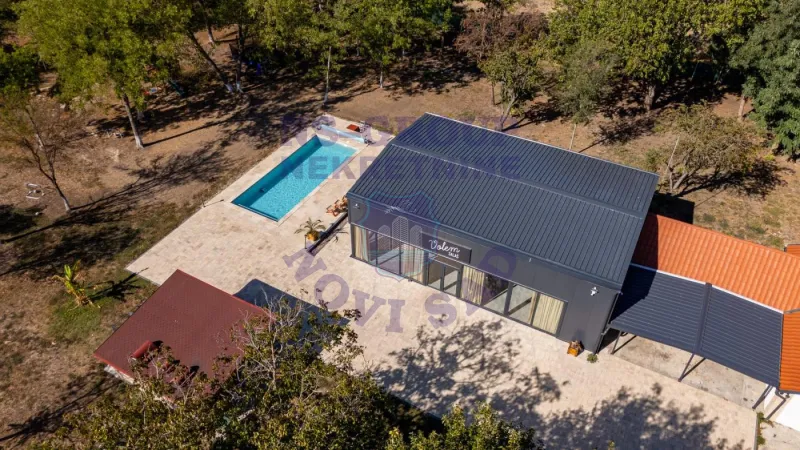 Kuća na prodaju Temerin 331m2, 578680