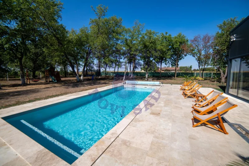 Kuća na prodaju Temerin 331m2, 578680