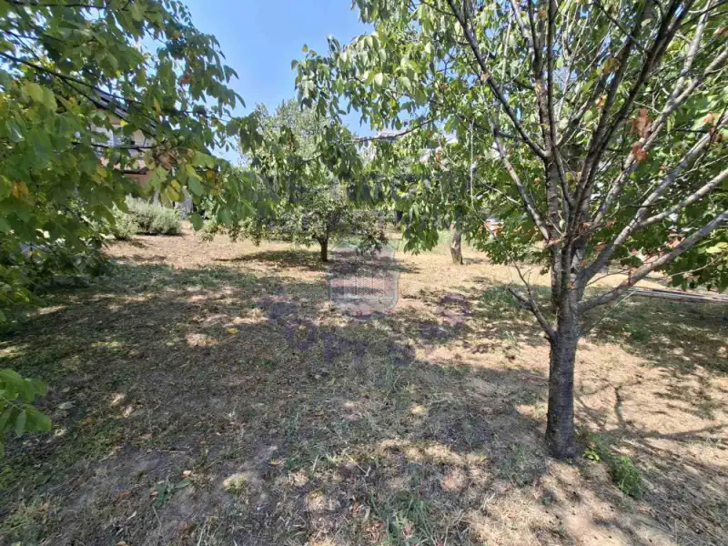 Plac na prodaju Sremska Kamenica 964m2, 578666