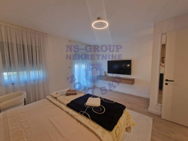 Stan na prodaju Novi Sad 201m2, 578677