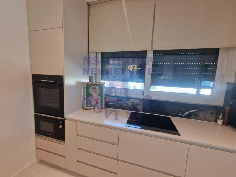 Stan na prodaju Novi Sad 201m2, 578677