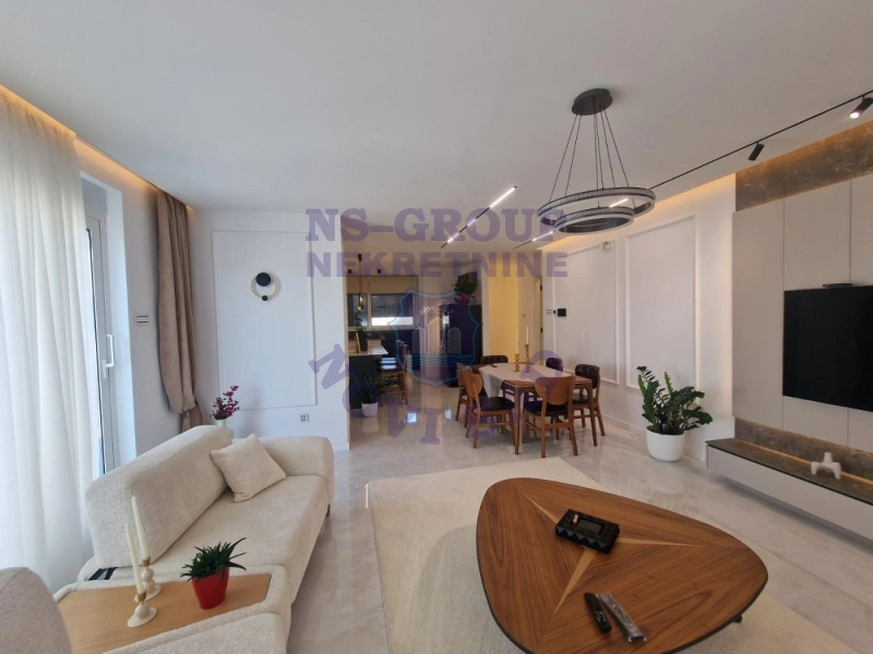 Stan na prodaju Novi Sad 201m2, 578677