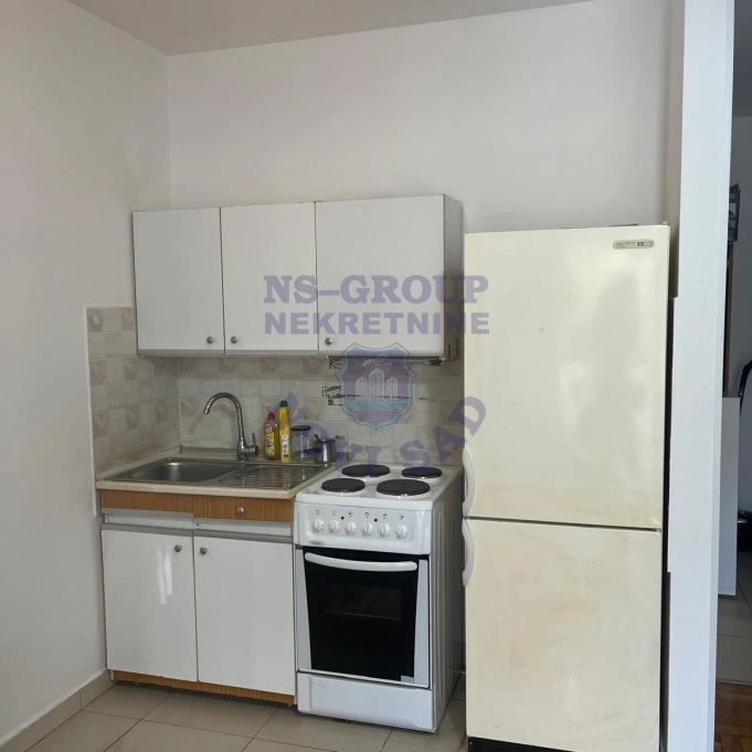 Stan za izdavanje Novi Sad 25m2, 17546