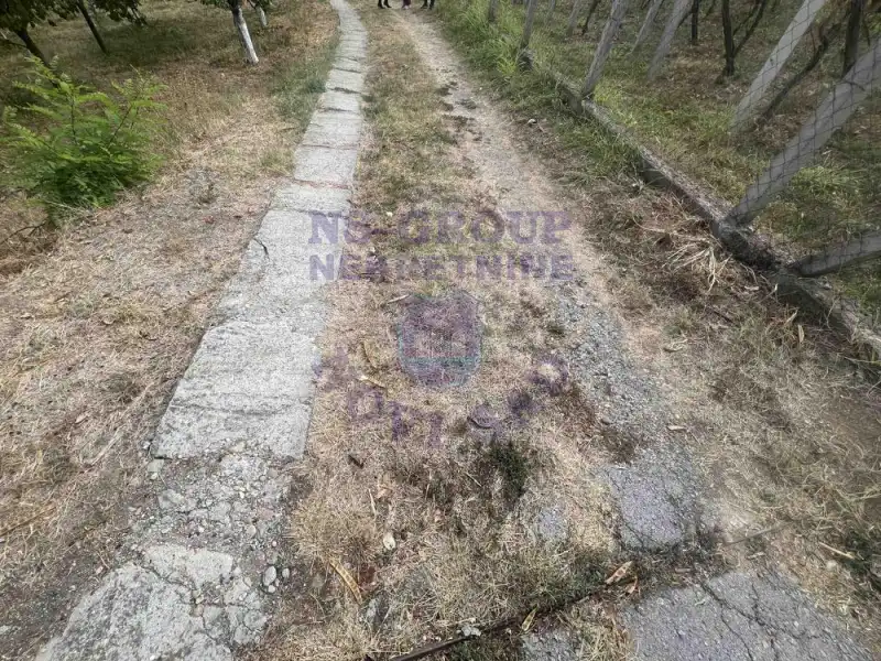 Plac na prodaju Sremska Kamenica 2000m2, 578702