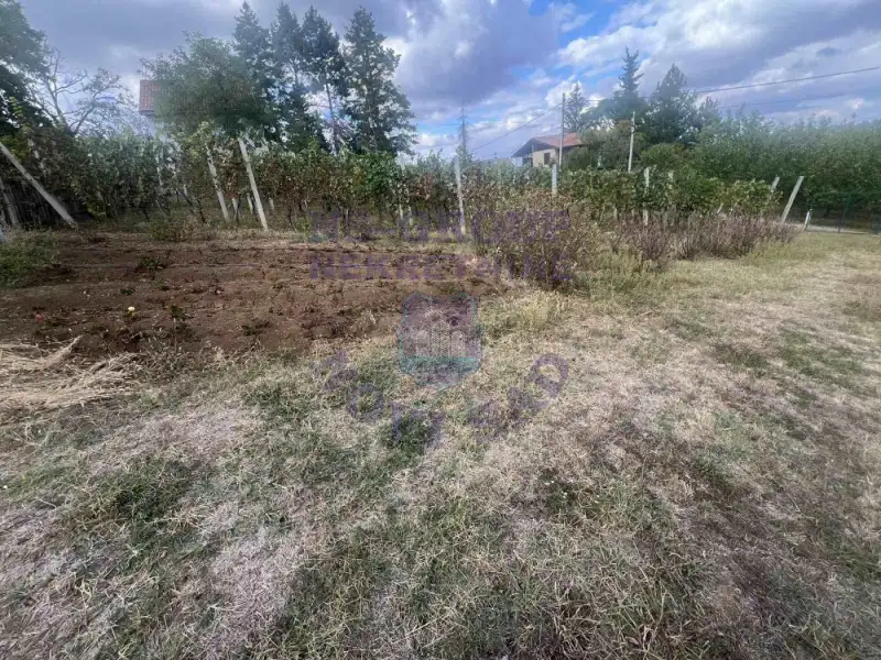 Plac na prodaju Sremska Kamenica 2000m2, 578702