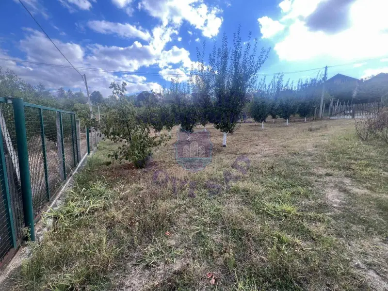 Plac na prodaju Sremska Kamenica 2000m2, 578702