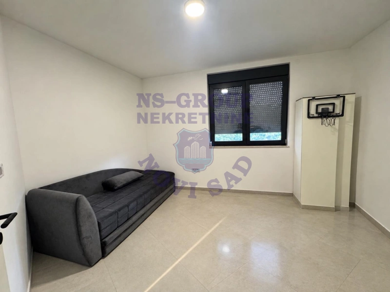 Kuća na prodaju Veternik 194m2, 578708