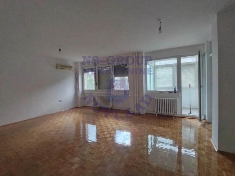 stan na prodaju Novi Sad, 86m2 578260