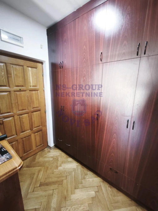 Stan na prodaju Novi Sad 40m2, 578741