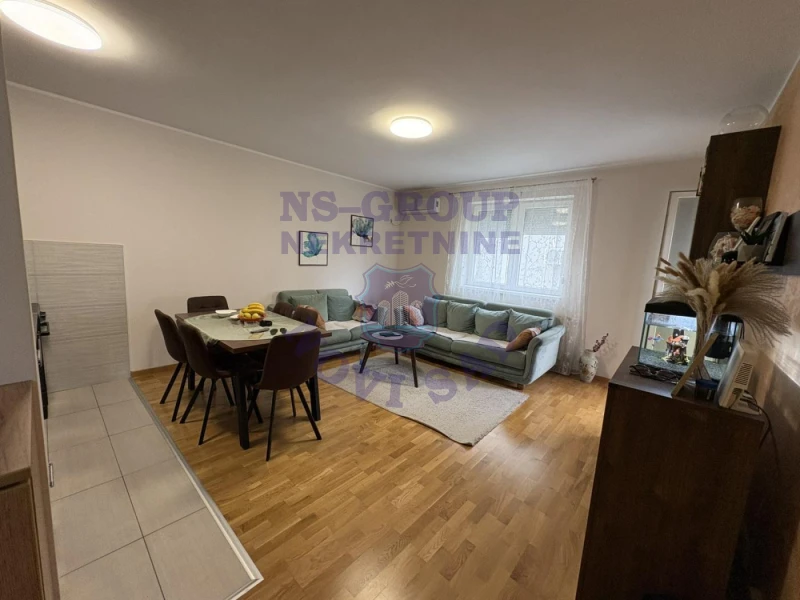 stan na prodaju Novi Sad, 75m2 578754