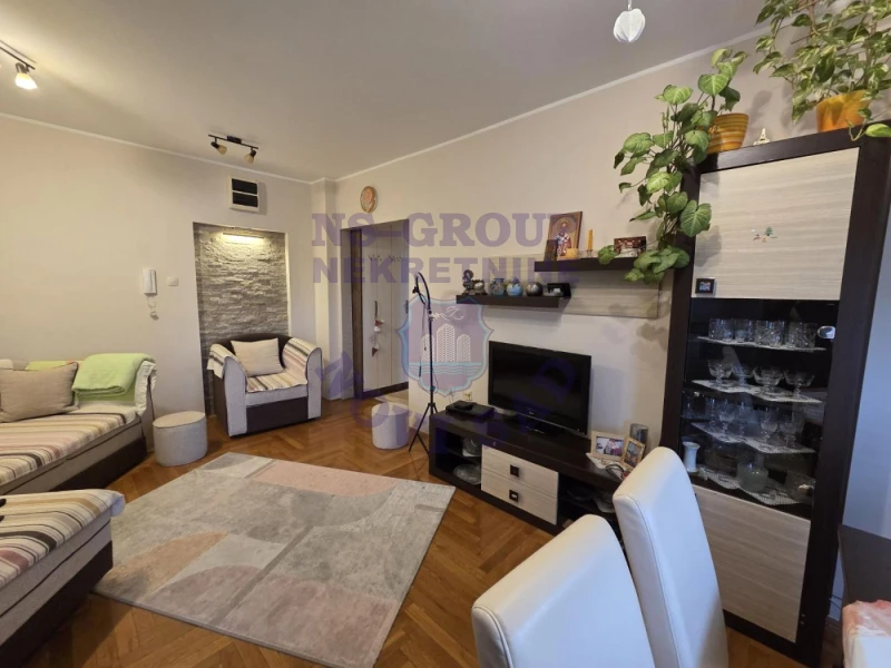 stan na prodaju Novi Sad, 55m2 578769