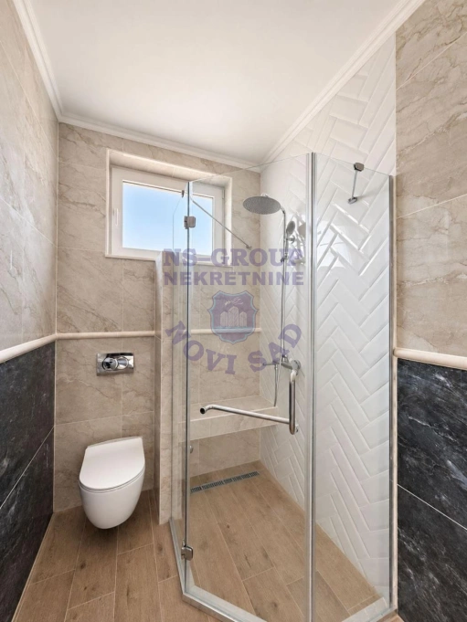 Kuća na prodaju Veternik 400m2, 578843