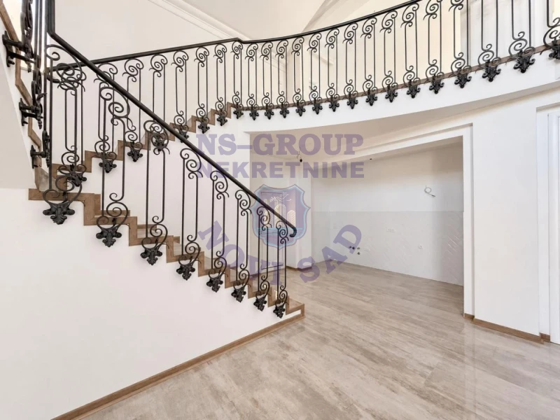 Kuća na prodaju Veternik 400m2, 578843
