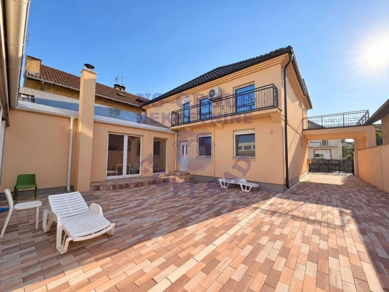 Kuća na prodaju Veternik 400m2, 578843