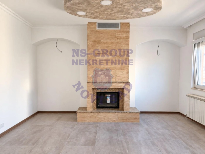 Kuća na prodaju Veternik 400m2, 578843