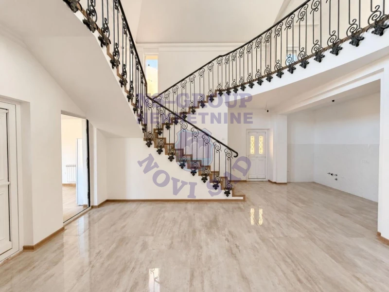 Kuća na prodaju Veternik 400m2, 578843