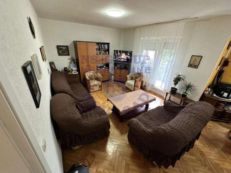 stan na prodaju Novi Sad, 78m2 578790