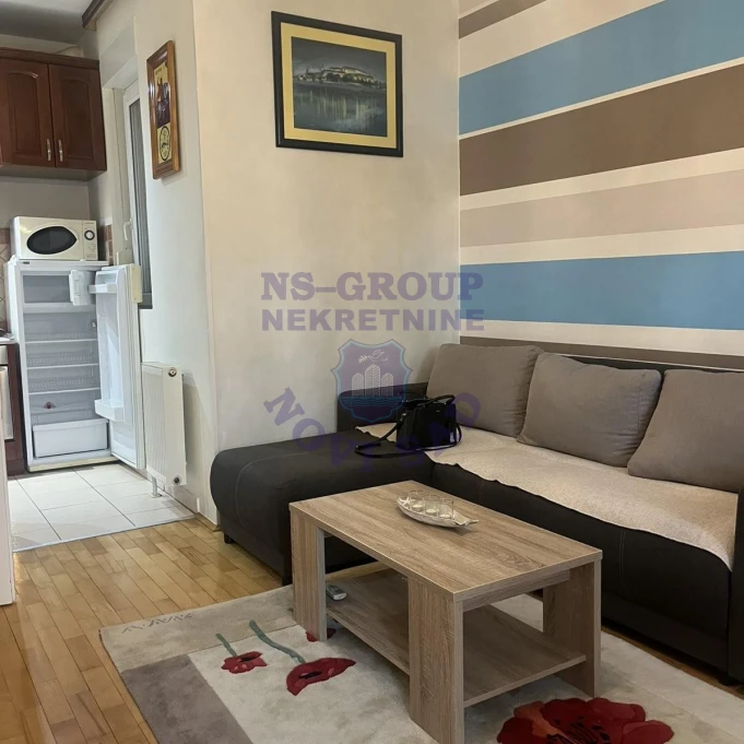 Stan za izdavanje Novi Sad 54m2, 17569