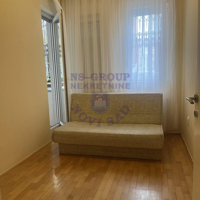 Stan za izdavanje Novi Sad 54m2, 17569