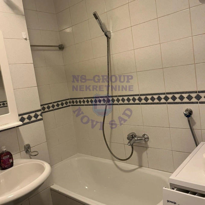 Stan za izdavanje Novi Sad 54m2, 17569