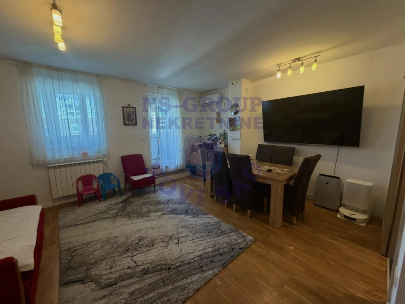stan na prodaju Novi Sad, 67m2 578831