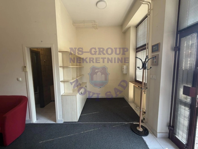 Lokal na prodaju Novi Sad 21m2, 578848