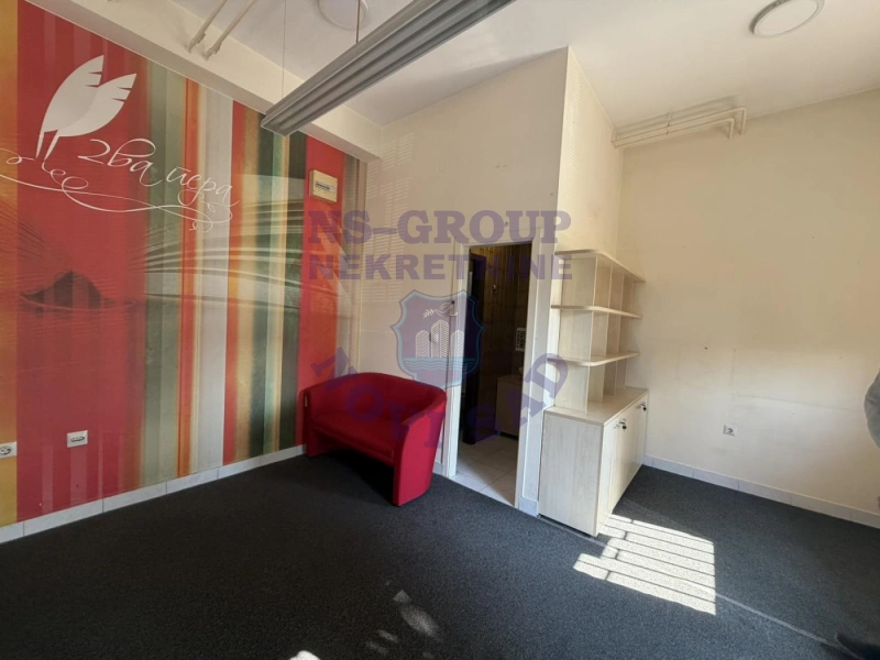 lokal na prodaju Novi Sad, 21m2 578848