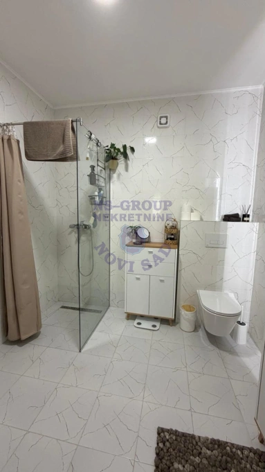 Stan na prodaju Petrovaradin 80m2, 577642