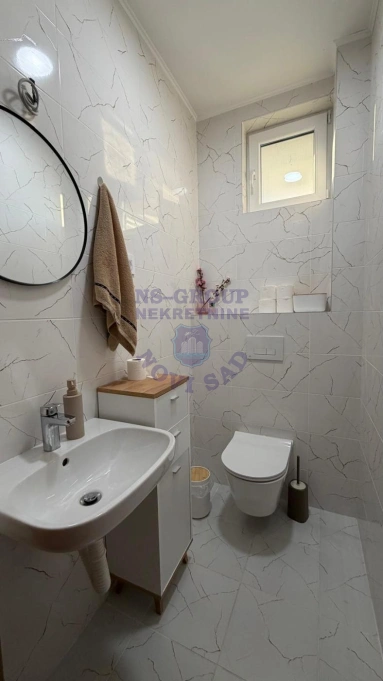 Stan na prodaju Petrovaradin 80m2, 577642
