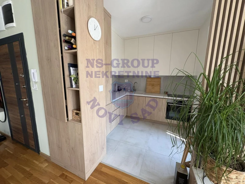 Stan na prodaju Petrovaradin 80m2, 577642