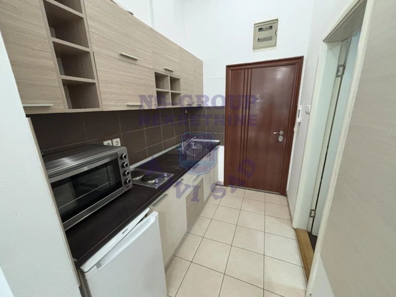 Stan na prodaju Novi Sad 25m2, 578865