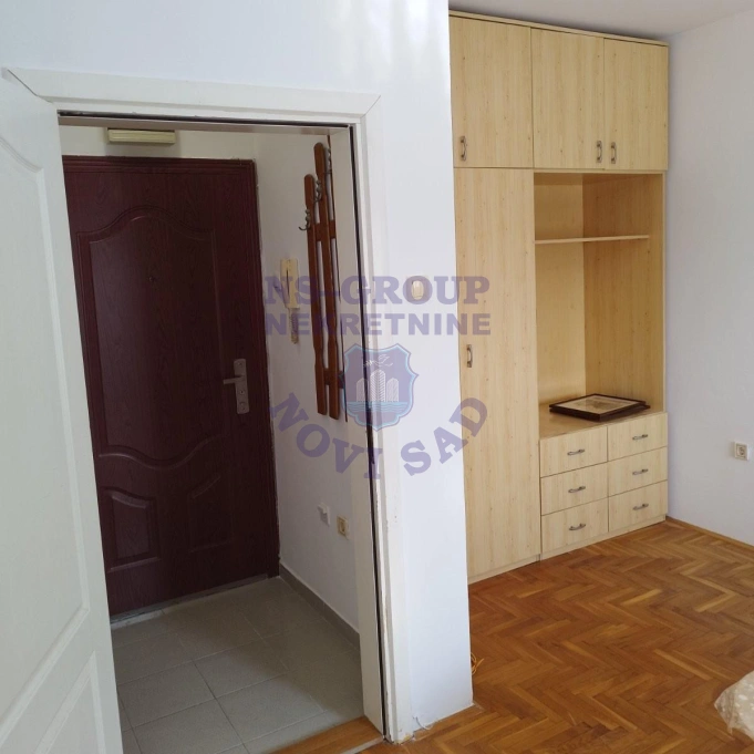 Stan za izdavanje Novi Sad 23m2, 17552