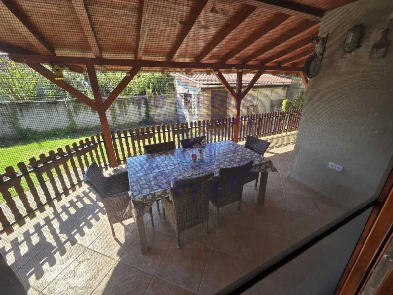 Kuća na prodaju Bečej 186m2, 578872