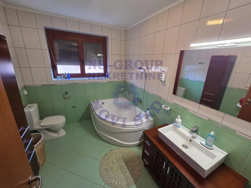 Kuća na prodaju Bečej 186m2, 578872