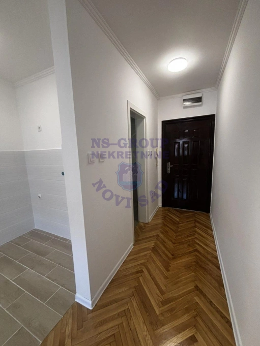 Stan na prodaju Novi Sad 25m2, 578893