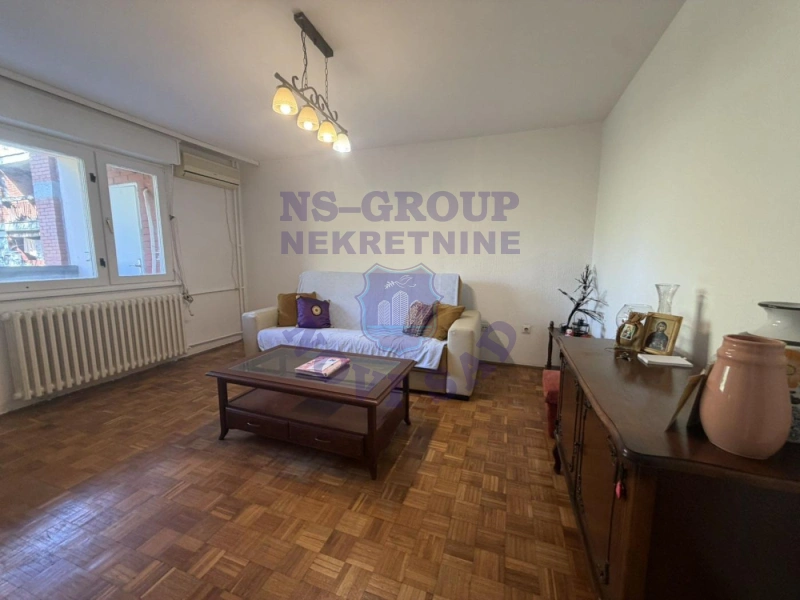 stan na prodaju Novi Sad, 55m2 578856