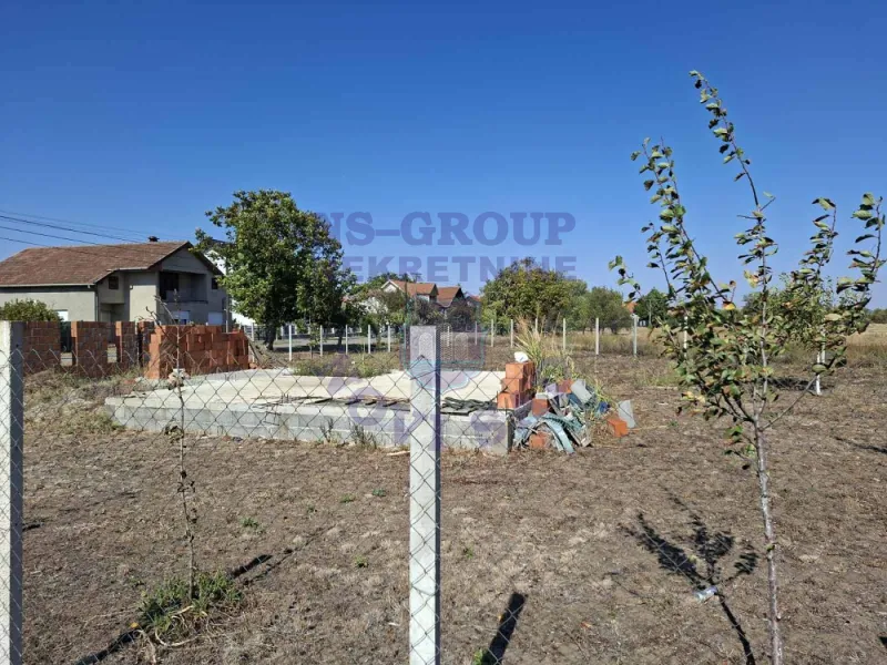 Plac na prodaju Budisava 636m2, 578940