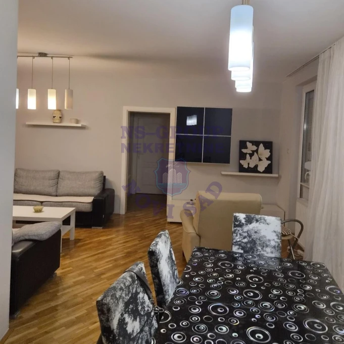 Stan na prodaju Novi Sad 73m2, 17583