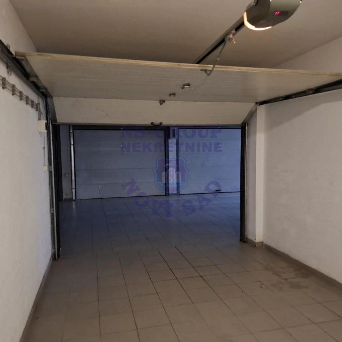 Garaža za izdavanje Novi Sad 20m2, 17594