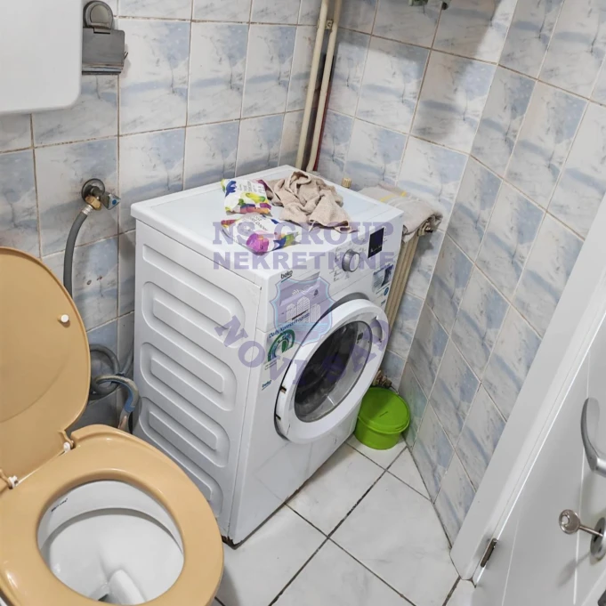 Stan za izdavanje Novi Sad 56m2, 17596