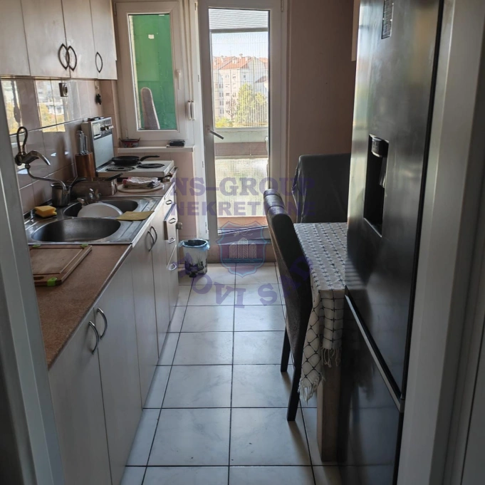 Stan za izdavanje Novi Sad 56m2, 17596