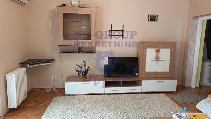 Stan za izdavanje Novi Sad 73m2, 17600