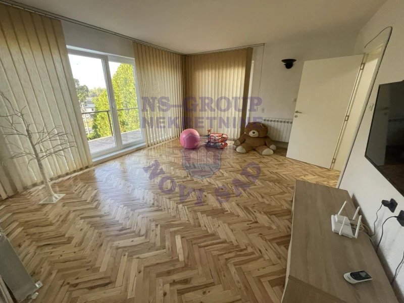 Kuća na prodaju Sremska Kamenica 178m2, 579037