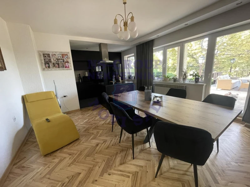 Kuća na prodaju Sremska Kamenica 178m2, 579037
